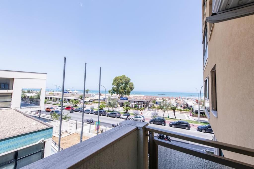 Jungle Breeze Apartment Pescara Exterior photo